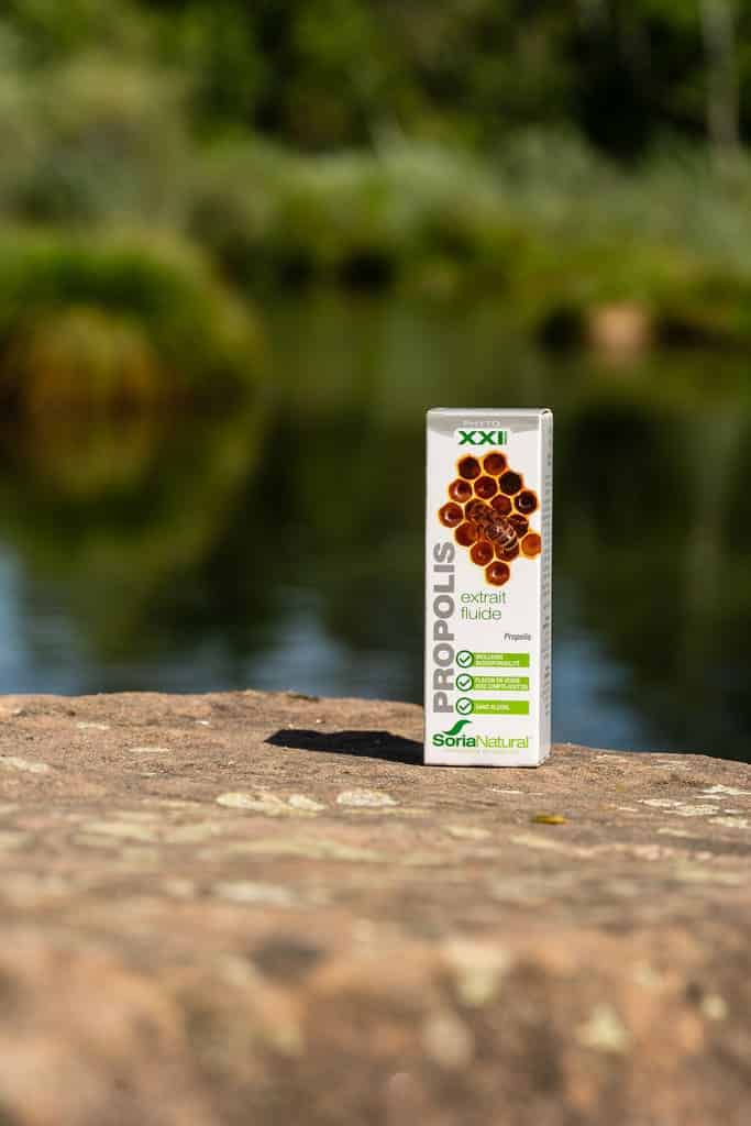 propolis-extrait-fluide-photo-1 propolis-extrait-fluide-photo-1
